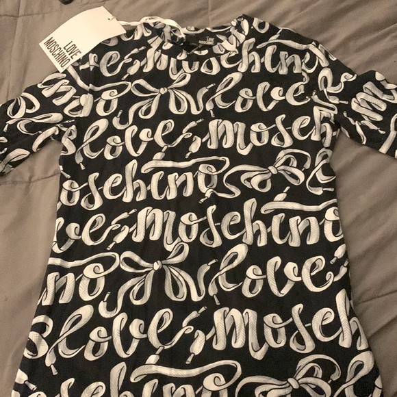 Love Moschino Top size US 6 NWT - Picture 4 of 9